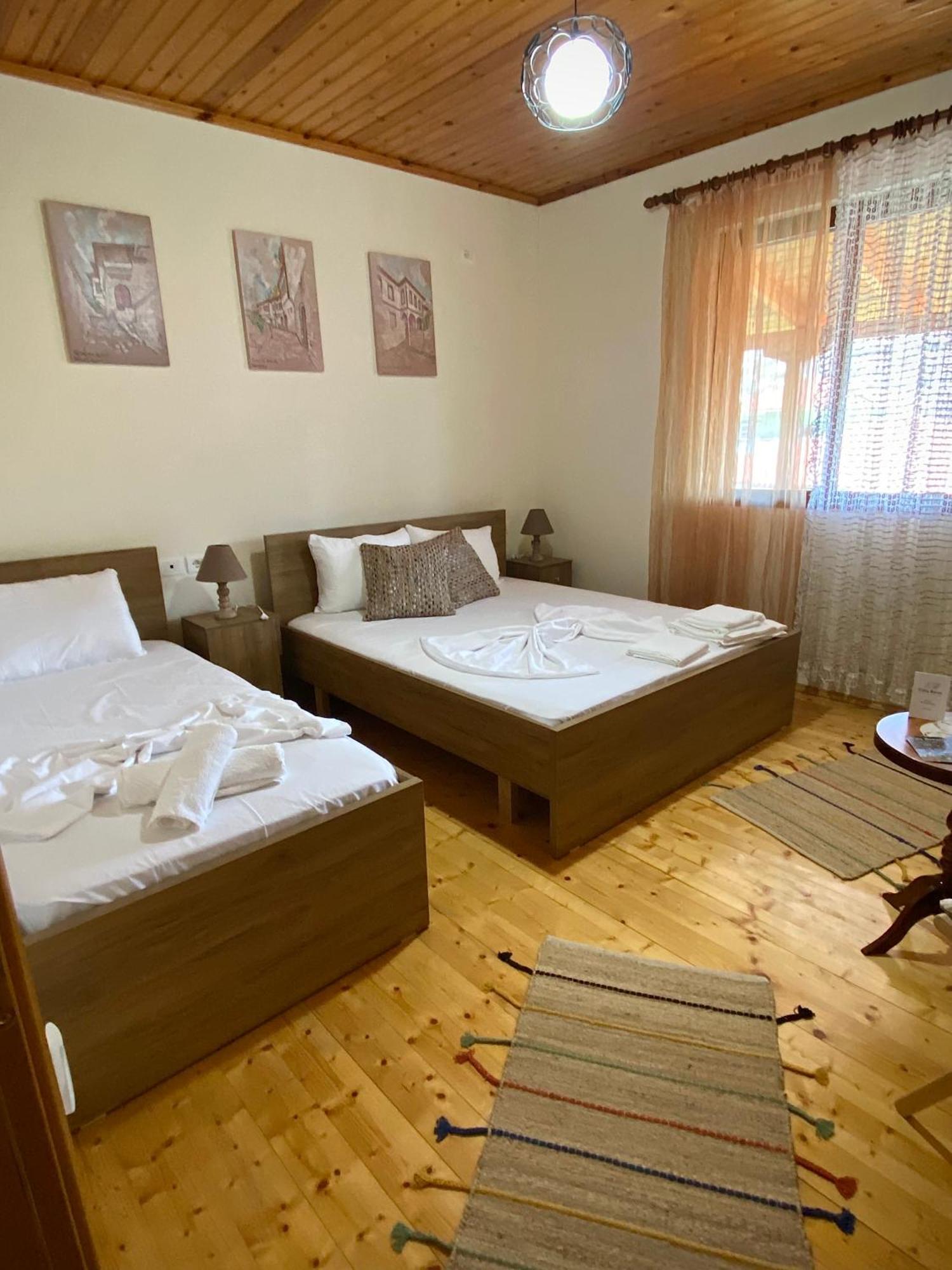 Villa Берат Екстериор снимка