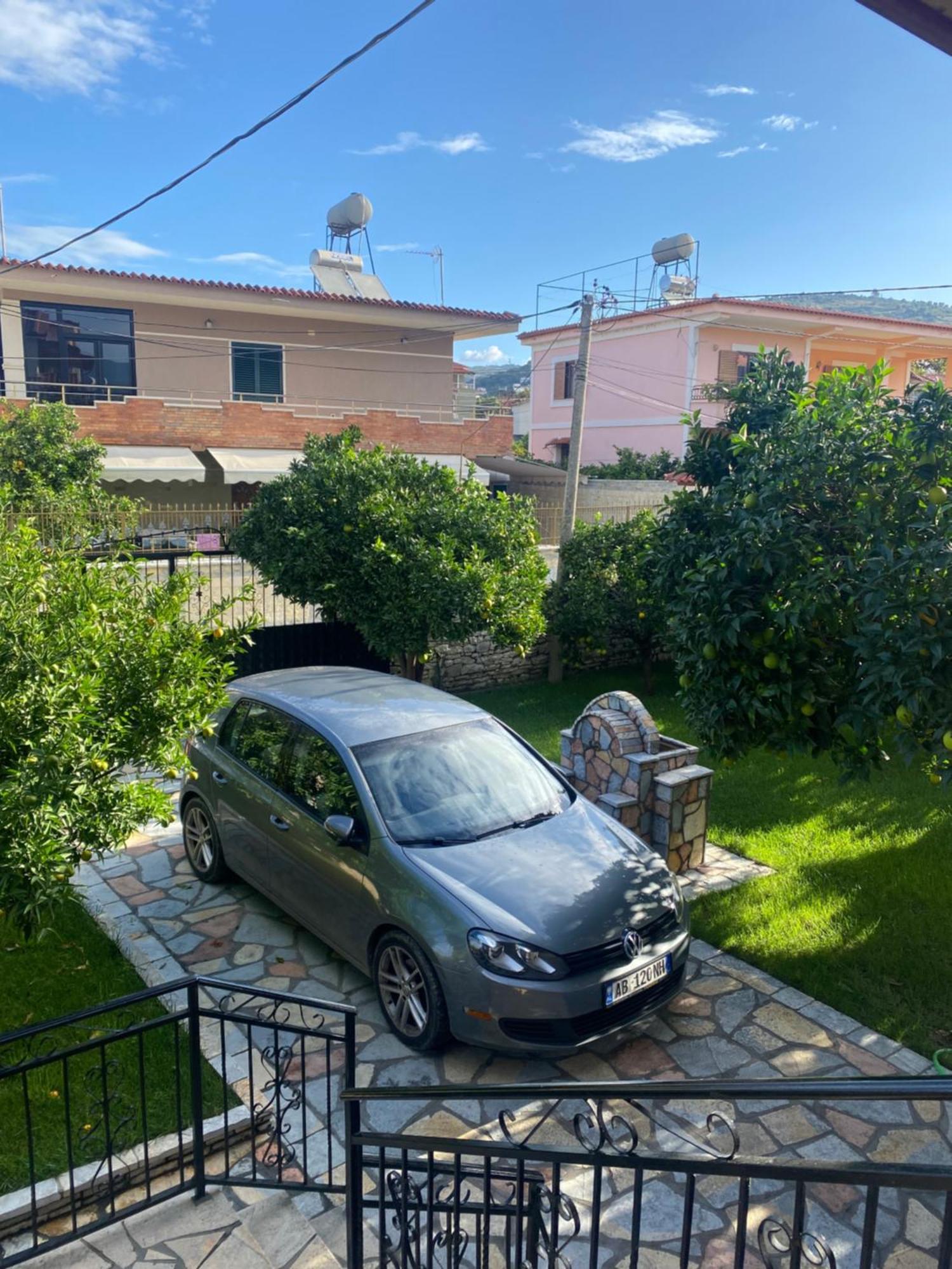 Villa Берат Екстериор снимка